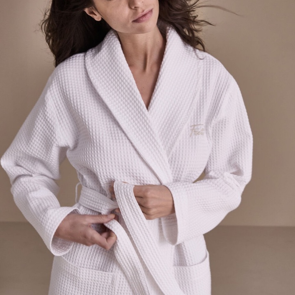 NWOT Frette Waffle Bath Robe - Picture 5 of 7